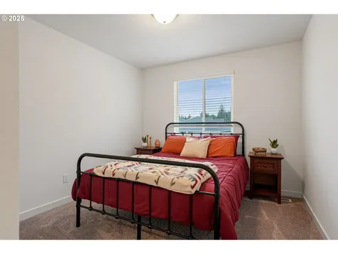 301 W 17th Street Lafayette OR 97127