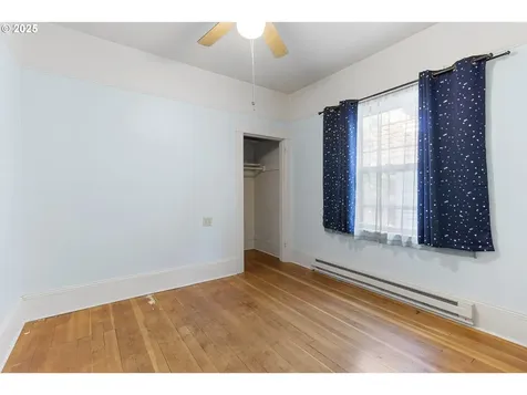 8227 N Woolsey Avenue Portland OR 97203