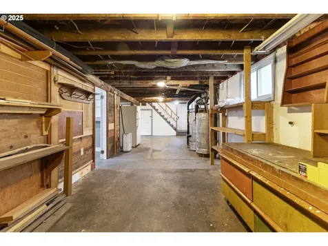 8227 N Woolsey Avenue Portland OR 97203