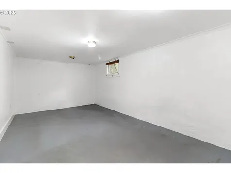 8227 N Woolsey Avenue Portland OR 97203