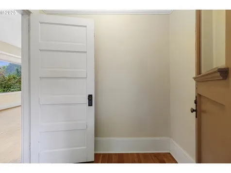 8227 N Woolsey Avenue Portland OR 97203