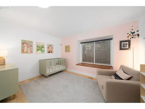 10117 SW 36th Place Portland OR 97219