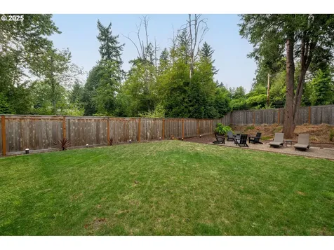 10117 SW 36th Place Portland OR 97219