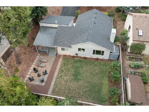 10117 SW 36th Place Portland OR 97219