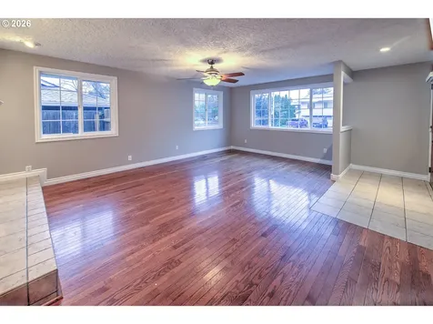 713 NE 152nd Avenue Vancouver WA 98684
