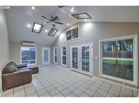 713 NE 152nd Avenue Vancouver WA 98684