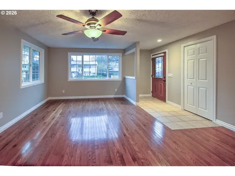 713 NE 152nd Avenue Vancouver WA 98684