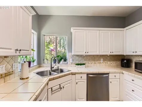 16893 SW Roosevelt Street Sherwood OR 97140