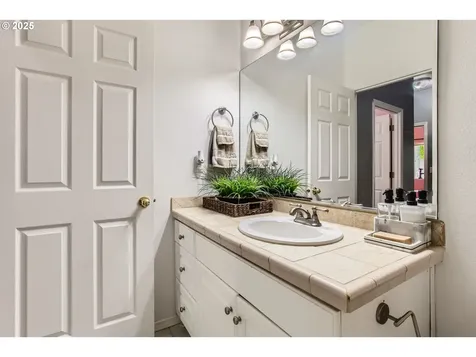 16893 SW Roosevelt Street Sherwood OR 97140