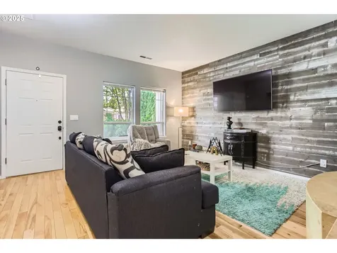 16893 SW Roosevelt Street Sherwood OR 97140