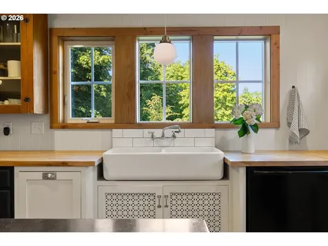 18210 NE 369th Circle Yacolt WA 98675