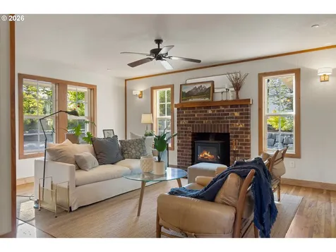 18210 NE 369th Circle Yacolt WA 98675