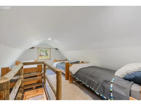 20525 E Mountain Country Lane Brightwood OR 97011
