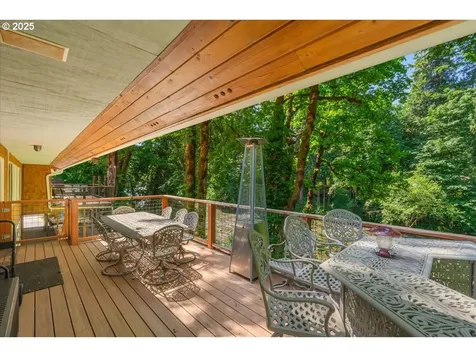 20525 E Mountain Country Lane Brightwood OR 97011