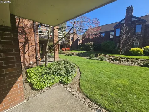 14875 NE Sacramento Street Portland OR 97230