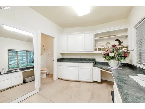 32043 Coburg Bottom Loop Road Eugene OR 97408