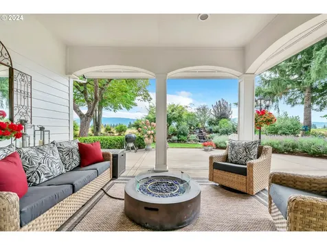 32043 Coburg Bottom Loop Road Eugene OR 97408