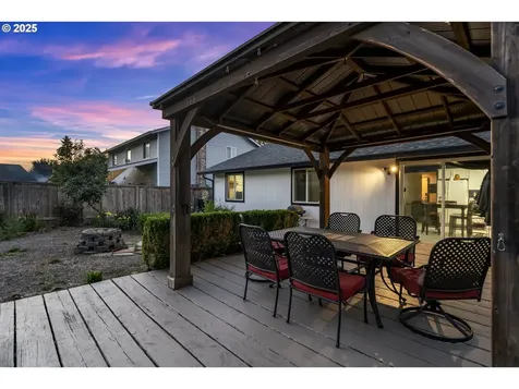 14717 NE 51st Street Vancouver WA 98682