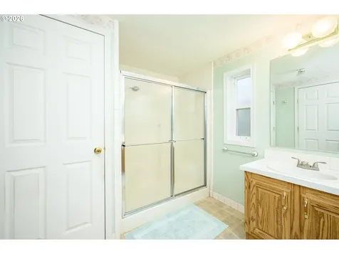 1401 W Ellendale Avenue Dallas OR 97338