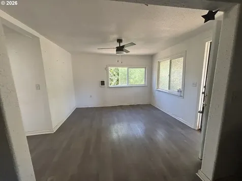 629 Charles Street Yoncalla OR 97499
