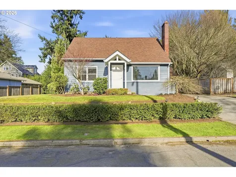 1235 SW Carson Street Portland OR 97219