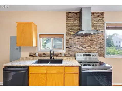 56 Shear Street SW Castle Rock WA 98611