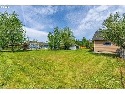 56 Shear Street SW Castle Rock WA 98611