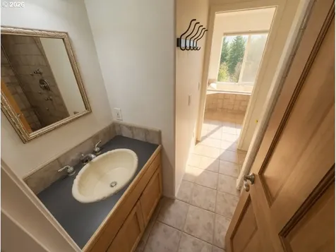 3991 Sherrard Road Hood River OR 97031