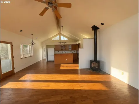 3991 Sherrard Road Hood River OR 97031