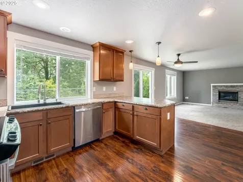 6208 NE Wilding Road Vancouver WA 98686