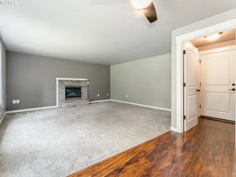 6208 NE Wilding Road Vancouver WA 98686