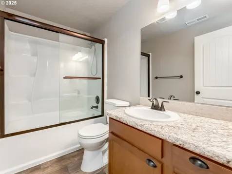 6208 NE Wilding Road Vancouver WA 98686