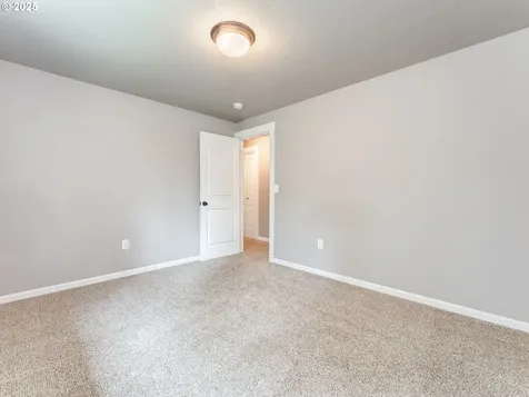 6208 NE Wilding Road Vancouver WA 98686