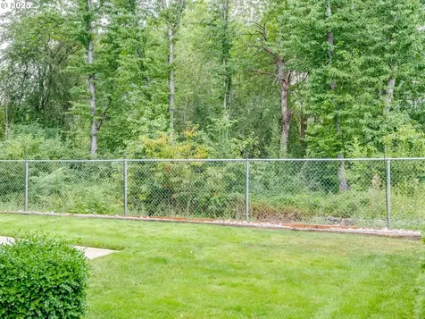 6208 NE Wilding Road Vancouver WA 98686