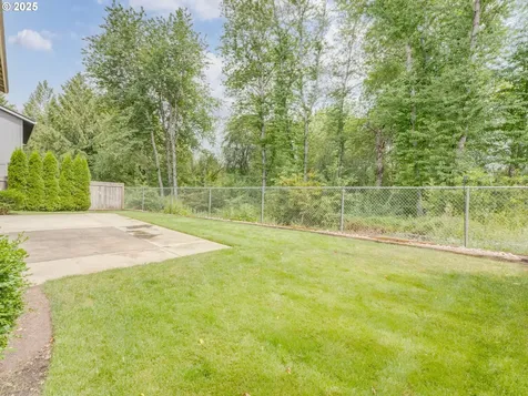 6208 NE Wilding Road Vancouver WA 98686
