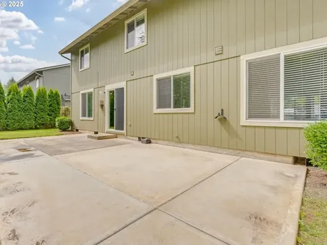 6208 NE Wilding Road Vancouver WA 98686