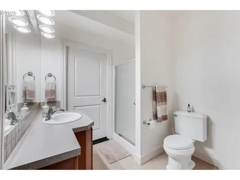 18108 Pilkington Road Lake Oswego OR 97035