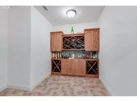 18108 Pilkington Road Lake Oswego OR 97035