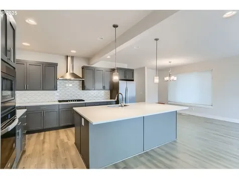 4277 SE Reed Drive Hillsboro OR 97123