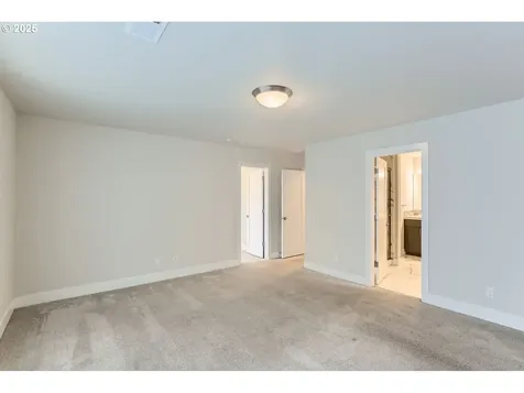 4277 SE Reed Drive Hillsboro OR 97123