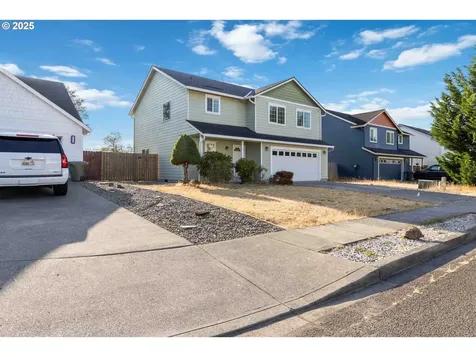 63 Crown Point Road Longview WA 98632