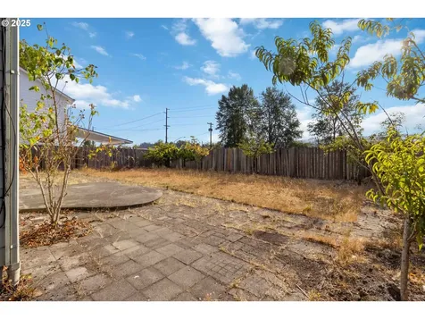 63 Crown Point Road Longview WA 98632