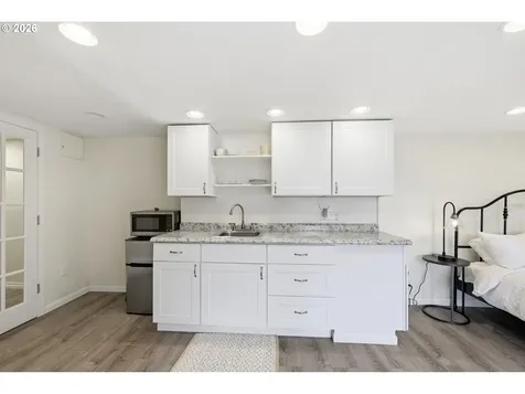 2450 Birch Lane Eugene OR 97403