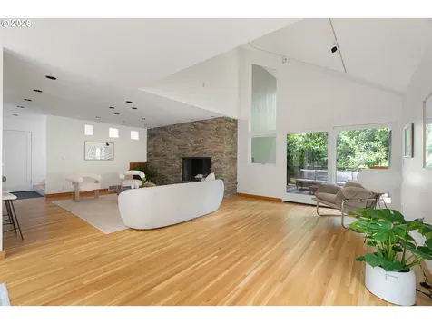 710 NW Winchester Terrace Portland OR 97210