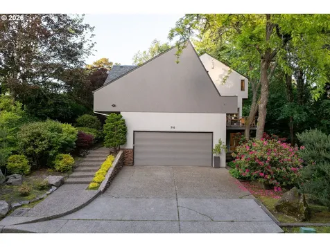 710 NW Winchester Terrace Portland OR 97210