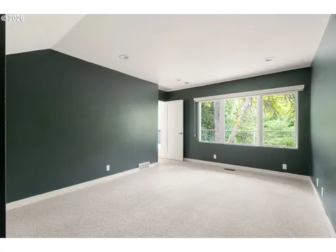 710 NW Winchester Terrace Portland OR 97210