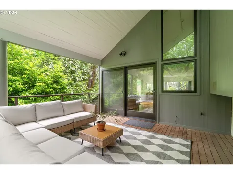 710 NW Winchester Terrace Portland OR 97210
