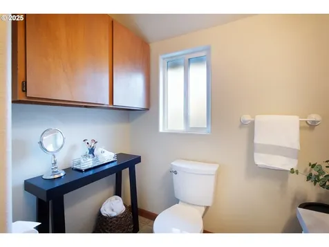 85822 1st Street Eugene OR 97405