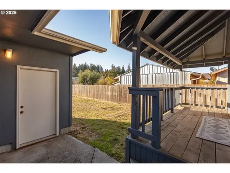 85822 1st Street Eugene OR 97405