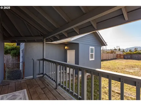 85822 1st Street Eugene OR 97405